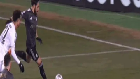 澳洲国脚米利甘宣布退役，上海申花前球员告别足坛